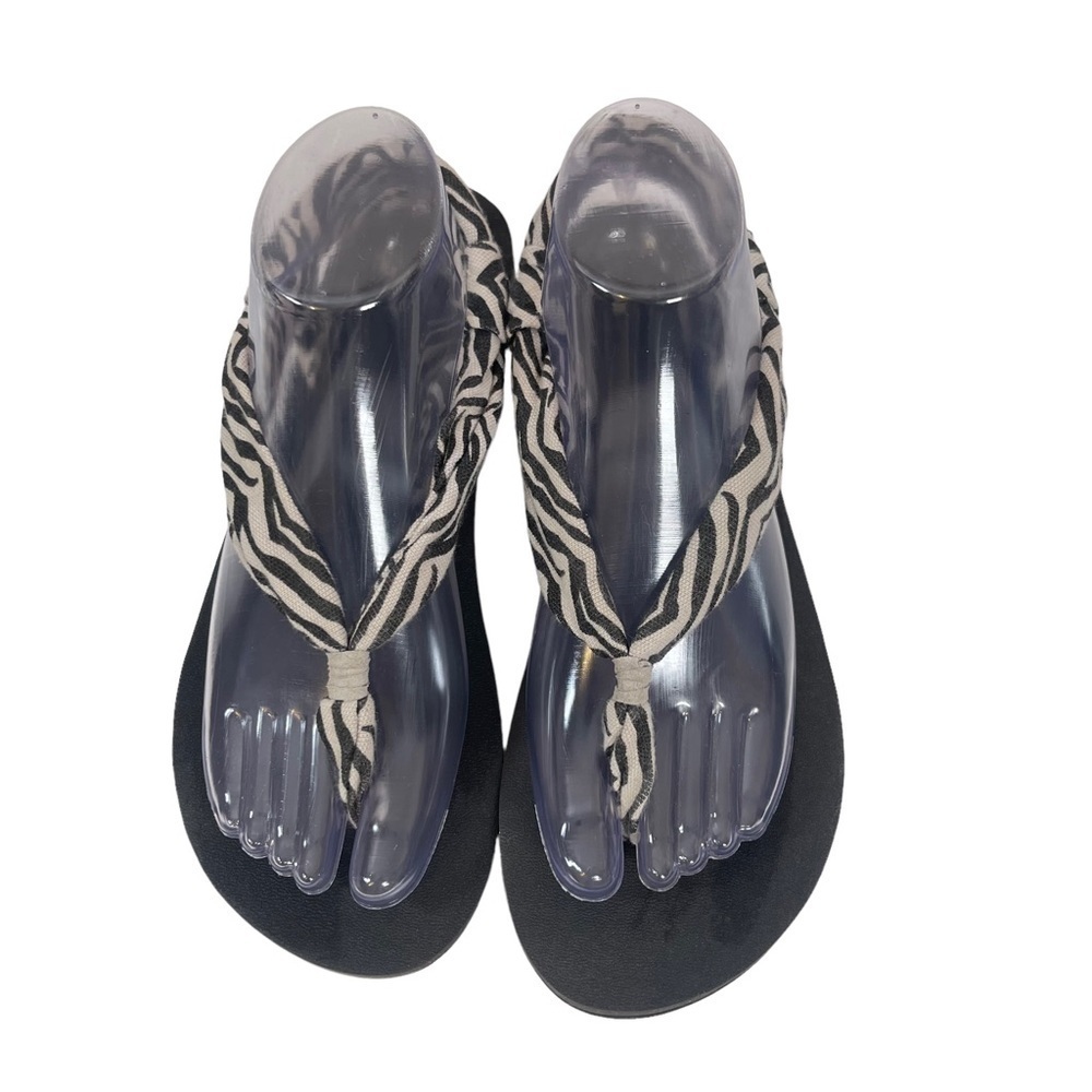 Sanuk Yoga Sling Zebra Print Sandals Womens 8 Stretch Comfort Thong